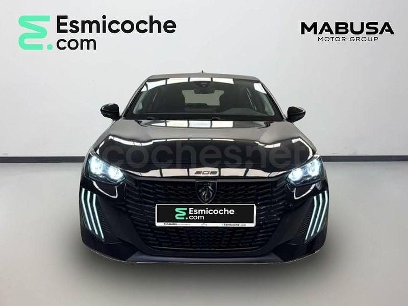 Usado Peugeot 208 Style 110 CV (80 kW) 2025 Negro Utilitario