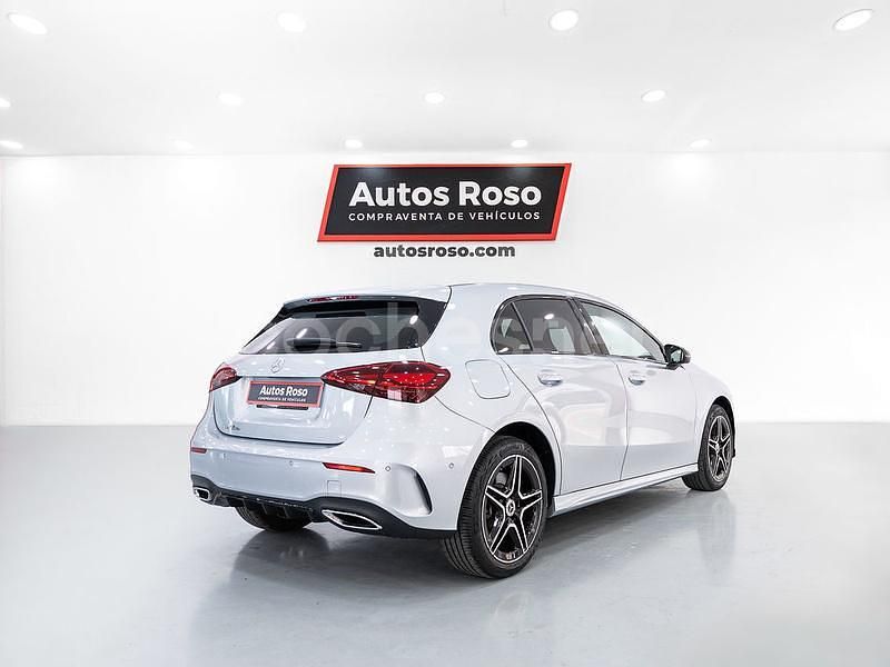 Usado Mercedes A250 219 CV (161 kW) 2024 Gris / plata Berlina