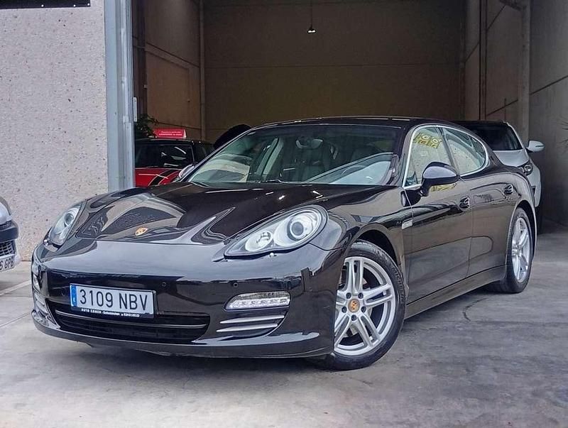 Usado Porsche Panamera 4S 400 CV (294 kW) 2012 Negro Berlina