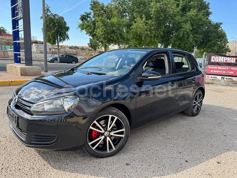 Negro Usado 2009 VW Golf VI Sport Berlina | 8900 € (Un poco caro) - Imagen 1/4