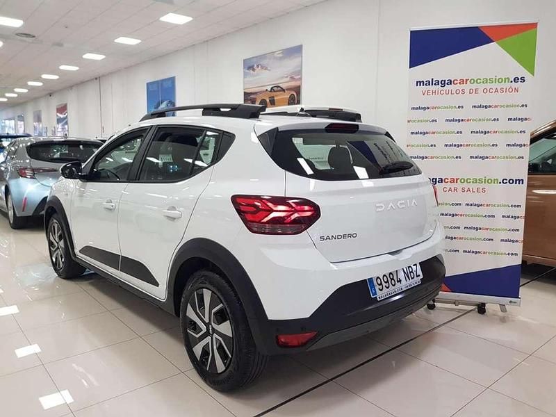 Usado Dacia Sandero Expression 91 CV (66 kW) 2025 Blanco Utilitario