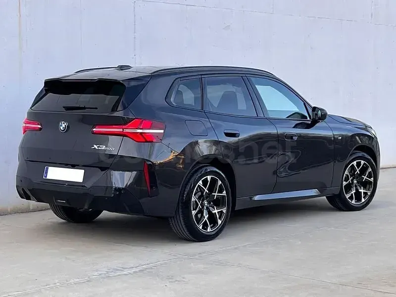 Usado BMW X3 Comfort Edition 197 CV (144 kW) 2025 Gris / plata SUV