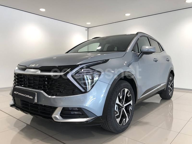 Usado Kia Sportage 215 CV (158 kW) 2025 Gris / plata SUV