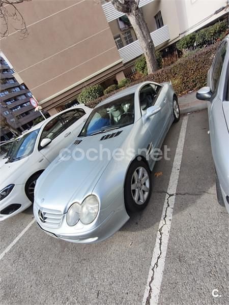 Usado Mercedes SL500 306 CV (225 kW) 2002 Gris / plata Descapotable