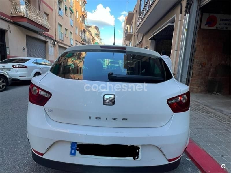 Usado Seat Ibiza SC Style 85 CV (62 kW) 2010 Blanco Utilitario