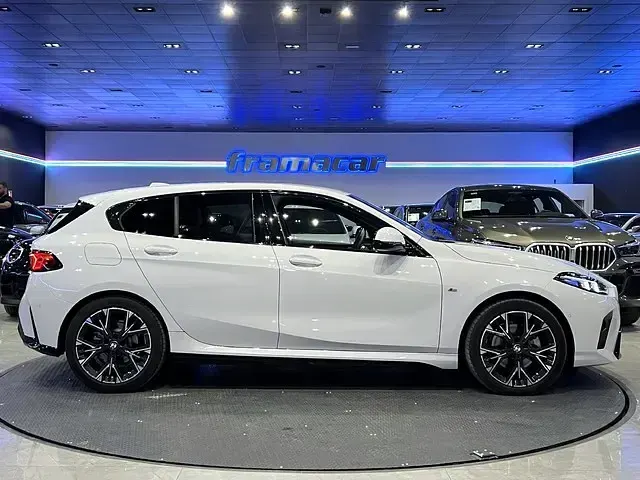Usado BMW 120 M Sport 163 CV (119 kW) 2025 Blanco Utilitario