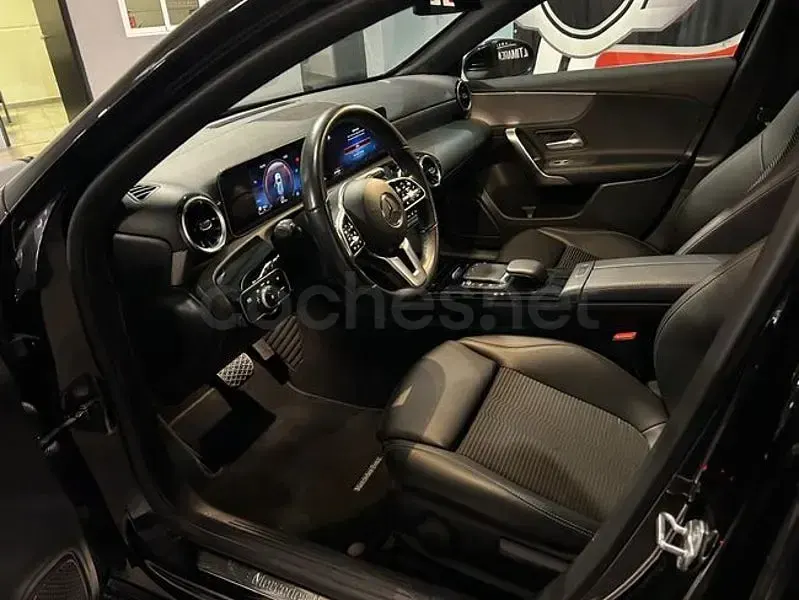 Usado Mercedes A200 150 CV (110 kW) 2020 Negro Berlina