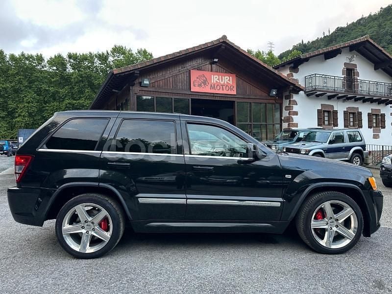 Negro Usado 2008 Jeep Grand Cherokee SRT8 SUV | 39.999 € - Imagen 1/4
