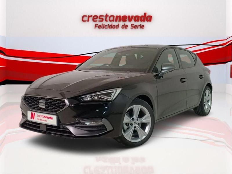 Usado Seat Leon FR 150 CV (110 kW) 2024 Negro Utilitario