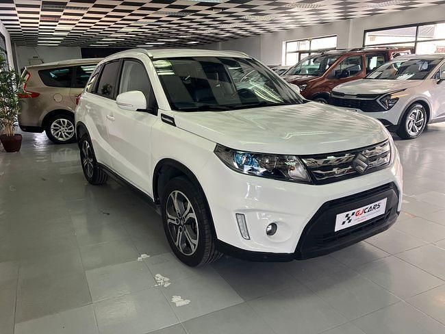 Usado Suzuki Vitara 120 CV (88 kW) 2018 Blanco SUV
