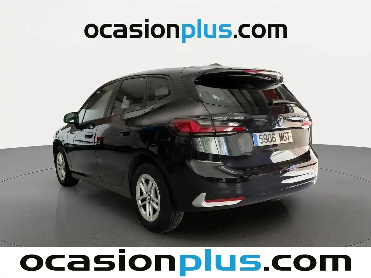 Usado BMW 218 Active Tourer 136 CV (100 kW) 2023 Negro Monovolumen