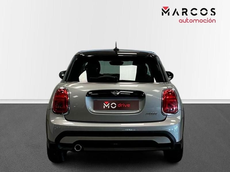 Usado Mini Cooper 136 CV (100 kW) 2023 Gris Utilitario