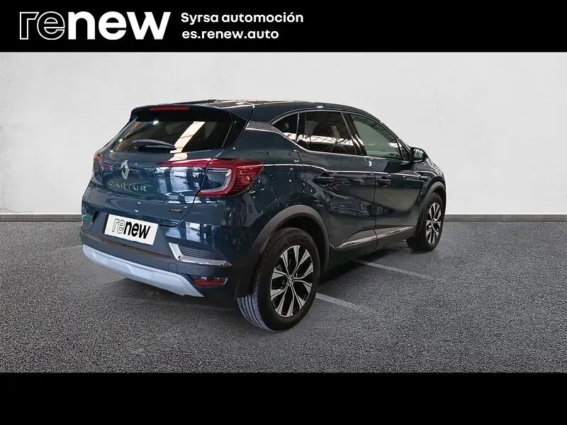 Usado Renault Captur Techno 160 CV (117 kW) 2023 Gris SUV