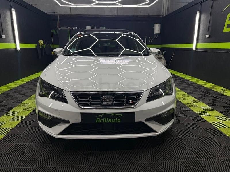 Usado Seat Leon FR 150 CV (110 kW) 2019 Blanco Berlina