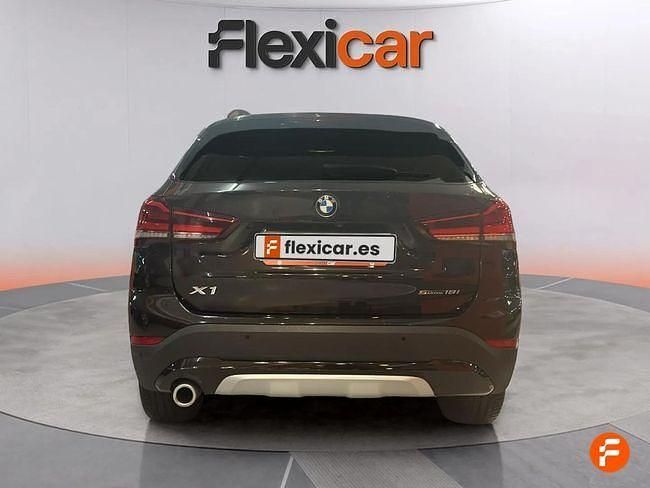 Usado BMW X1 140 CV (102 kW) 2019 Negro SUV