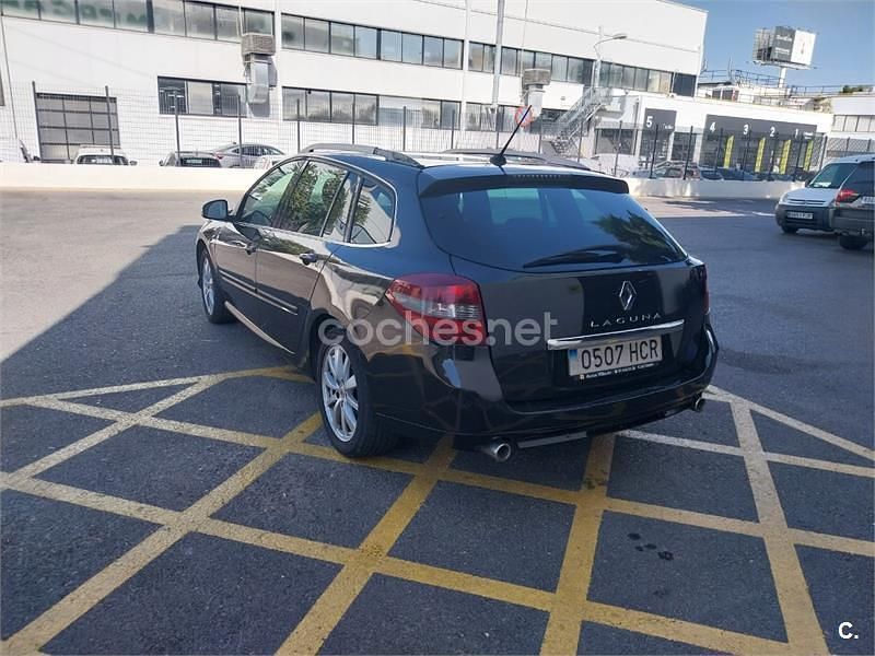 Usado Renault Laguna III Bose Edition 175 CV (128 kW) 2012 Negro Familiar