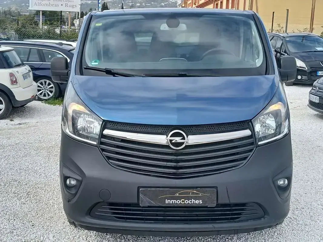 Usado Opel Vivaro Selective 140 CV (102 kW) 2014 Azul Monovolumen
