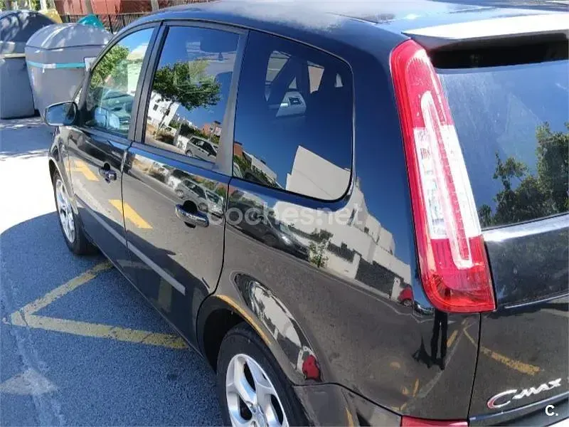 Usado Ford C-MAX Trend 115 CV (84 kW) 2008 Negro Monovolumen