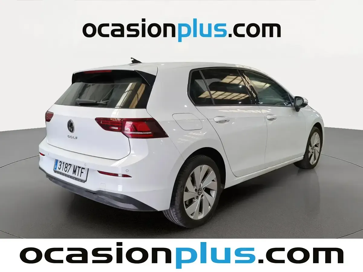 Usado VW Golf VIII 116 CV (85 kW) 2024 Blanco