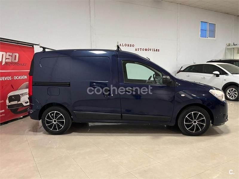 Usado Dacia Dokker Ambiance 90 CV (66 kW) 2016 Azul Monovolumen