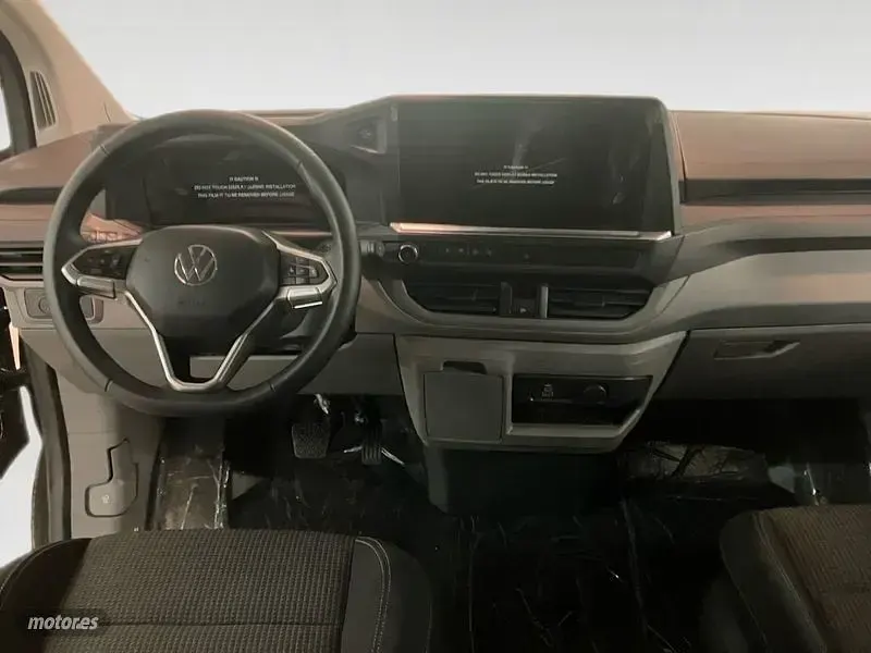 Nuevo VW Caravelle 150 CV (110 kW) 2025 Negro Van