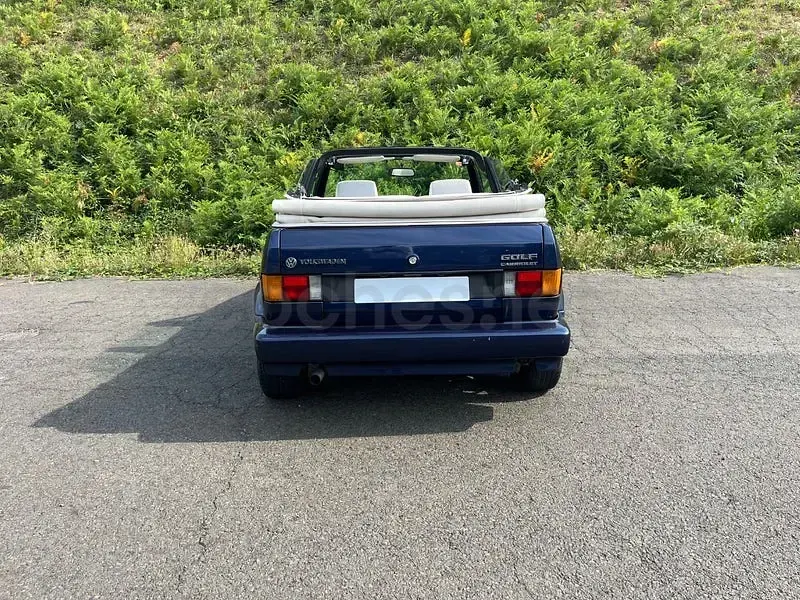 Usado VW Golf Cabriolet 98 CV (72 kW) 1992 Azul Descapotable