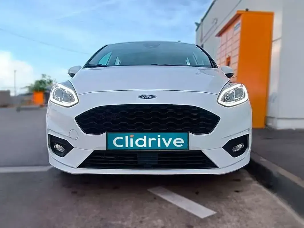 Usado Ford Fiesta ST-Line 140 CV (102 kW) 2020 Blanco Utilitario