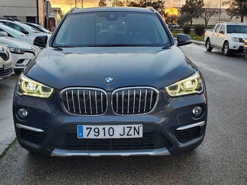 Usado BMW X1 150 CV (110 kW) 2017 Gris / plata SUV