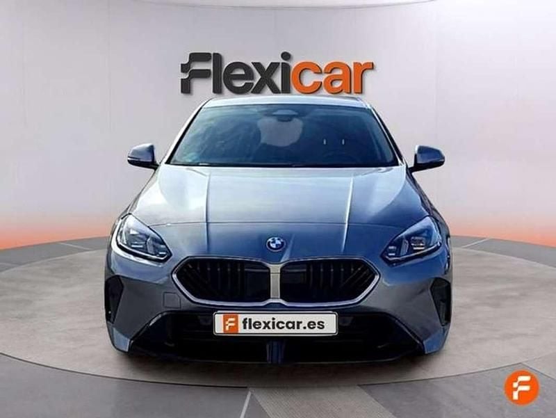 Usado BMW 120 170 HP (125 kW) 2025 Cinzento Citadino