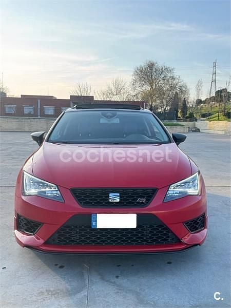 Usado Seat Leon SC FR 150 CV (110 kW) 2015 Rojo Utilitario