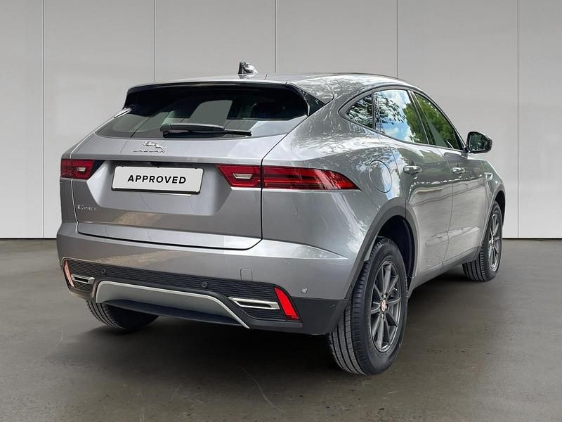 Usado Jaguar E-Pace 160 CV (117 kW) 2021 Eiger grey SUV