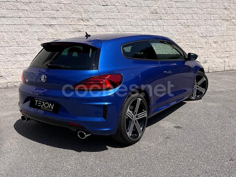 Usado VW Scirocco R 280 CV (205 kW) 2016 Azul Coupe