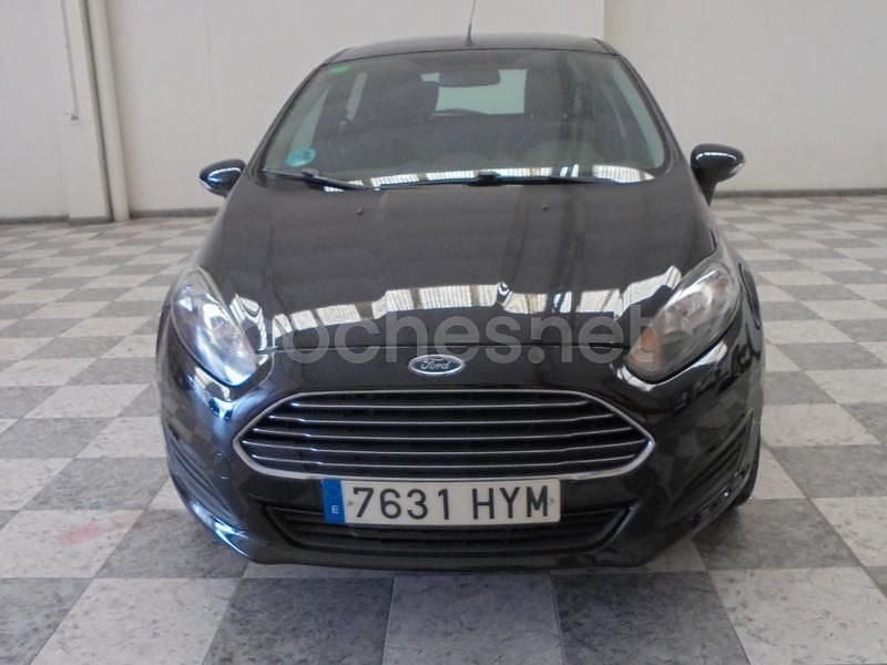 Negro Usado 2014 Ford Fiesta Trend Berlina | 8900 € (Precio justo) - Imagen 1/4