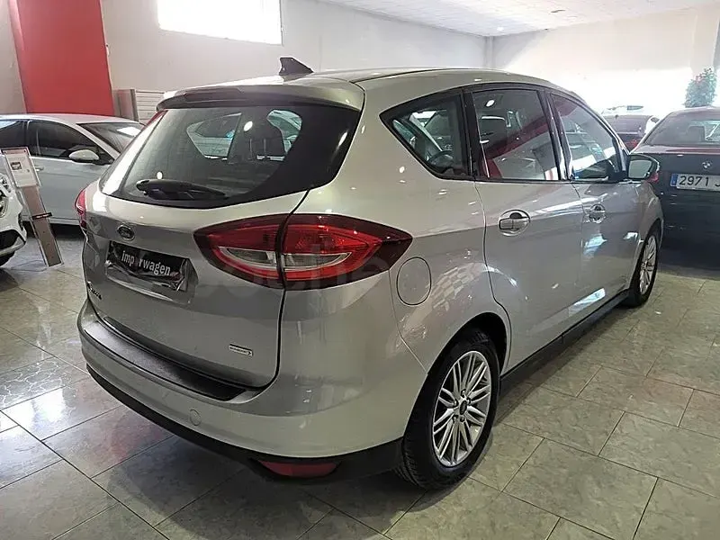 Usado Ford C-MAX Titanium 125 CV (91 kW) 2017 Gris / plata Monovolumen