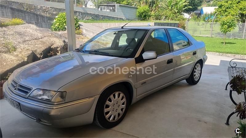 Gris / plata Usado 1999 Citroën Xantia Exclusive Berlina | 2200 € - Imagen 1/4