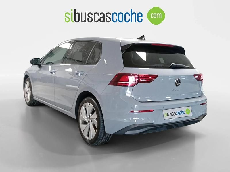 Usado VW Golf VIII 115 CV (84 kW) 2025 Gris/plata