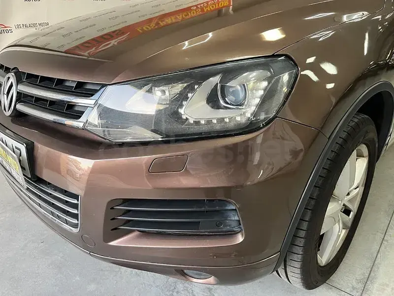 Usado VW Touareg 245 CV (180 kW) 2013 Marrón SUV
