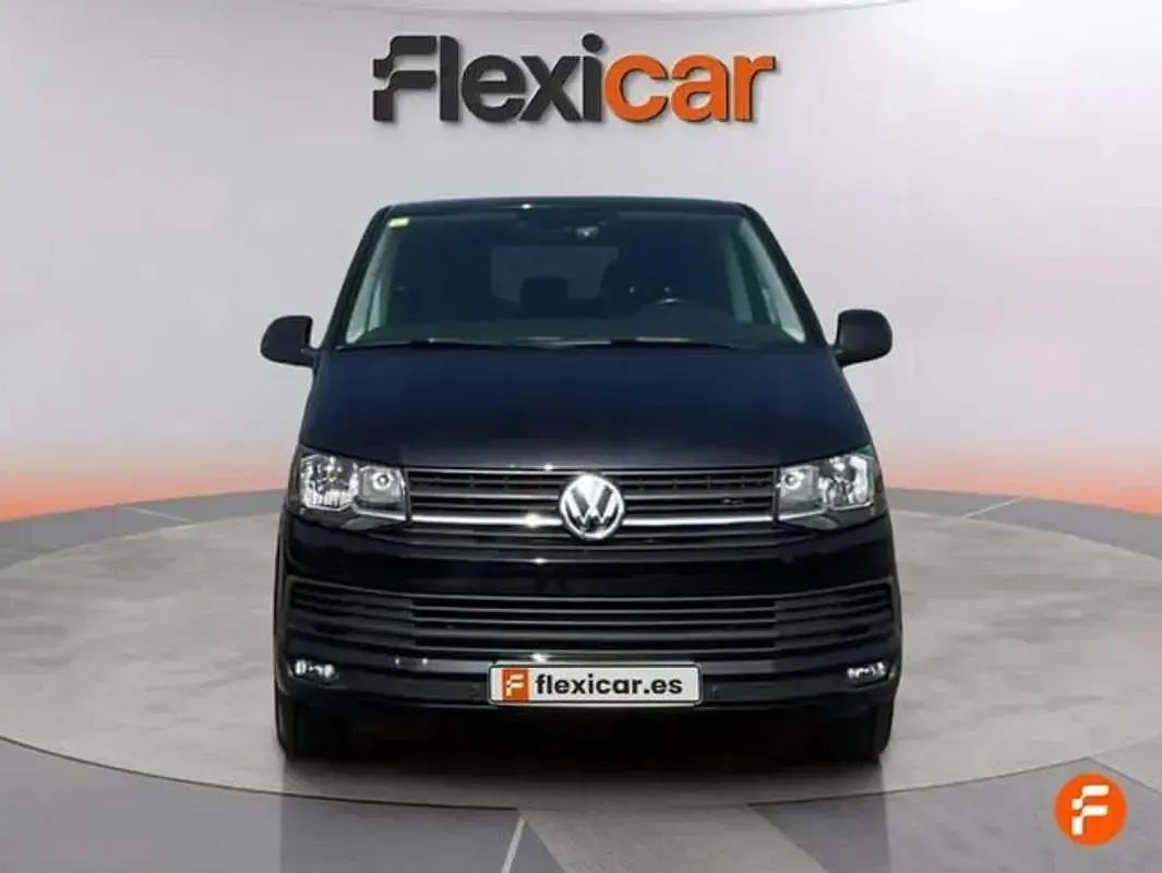 Usado VW Multivan 150 CV (110 kW) 2020 Negro Monovolumen