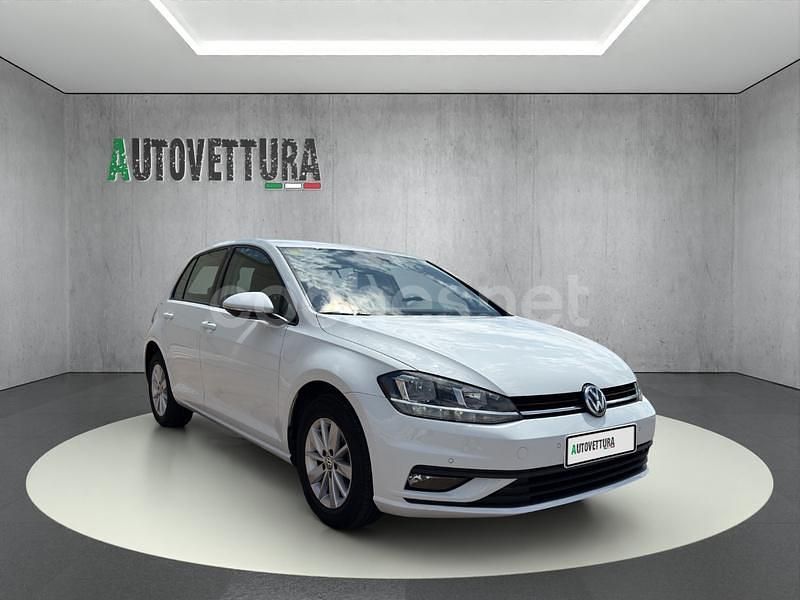 Usado VW Golf VII Advance 115 CV (84 kW) 2020 Blanco Berlina
