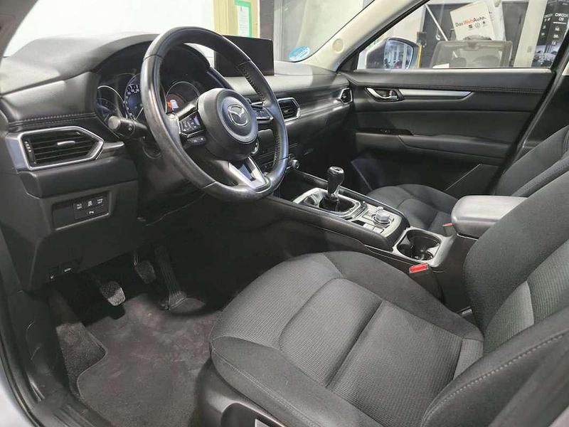 Usado Mazda CX-5 Center-Line 165 CV (121 kW) 2023 Plateado SUV