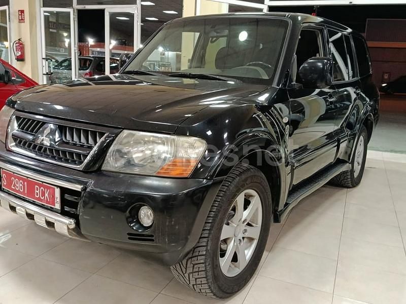 Negro Usado 2005 Mitsubishi Montero SUV | 16.500 € (Un poco caro) - Imagen 1/4