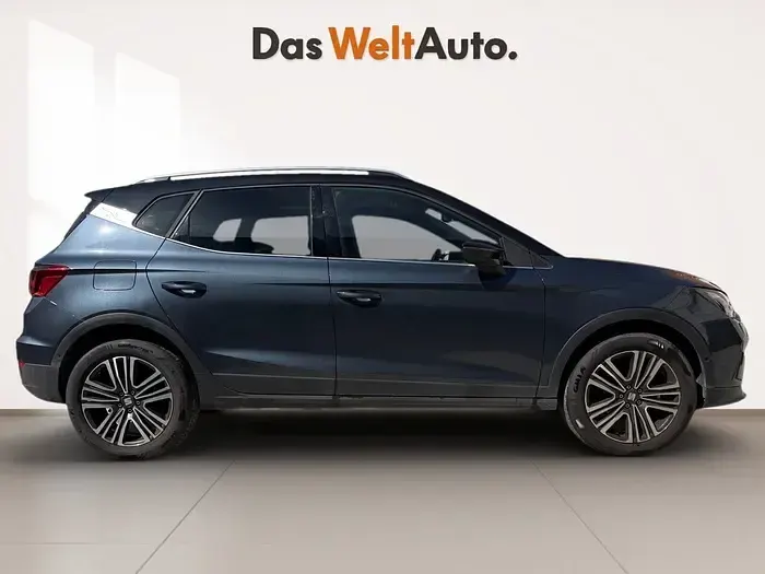 Usado Seat Arona Xperience 115 CV (84 kW) 2025 Gris SUV