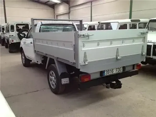 Usado Toyota HiLux 144 CV (105 kW) 2013 Blanco Pickup/Camioneta