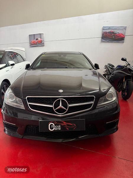 Negro Usado 2012 Mercedes C63 AMG AMG Berlina | 34.990 € - Imagen 1/1