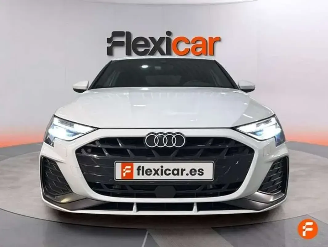 Usado Audi A3 Sportback e-tron S-Line 204 CV (150 kW) 2025 Blanco Utilitario