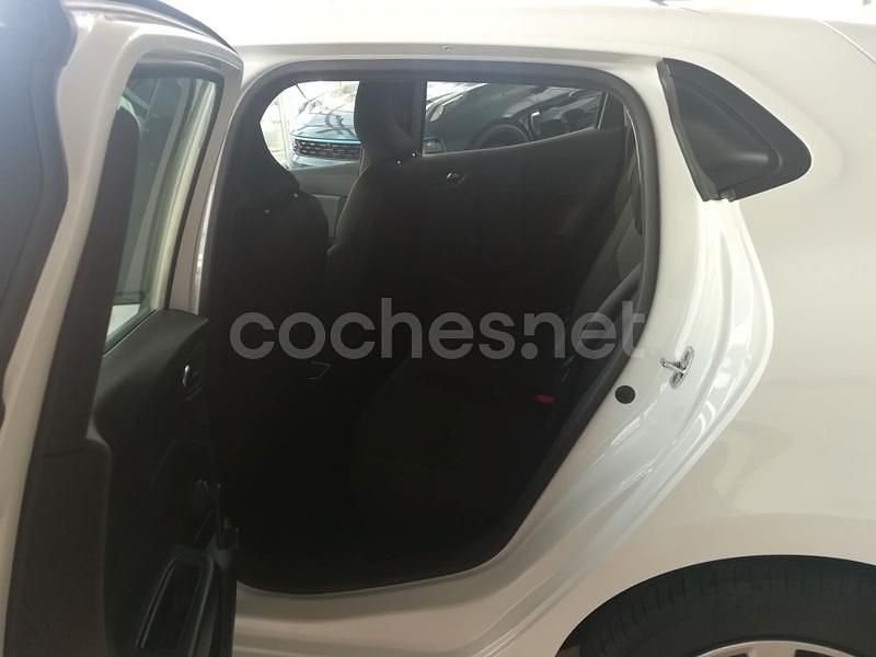 Usado Renault Clio V Business 100 CV (73 kW) 2021 Blanco Berlina