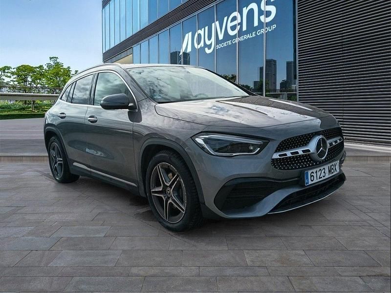 Usado Mercedes GLA220 190 CV (139 kW) 2022 Gris SUV