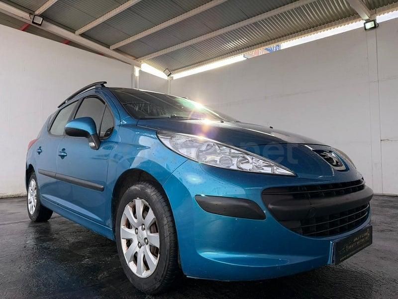 Usado Peugeot 207 90 CV (66 kW) 2008 Azul Familiar