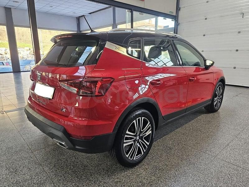 Usado Seat Arona FR 115 CV (84 kW) 2024 Rojo SUV