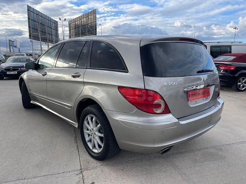 Usado Mercedes R350 272 CV (200 kW) 2006 Beige Monovolumen